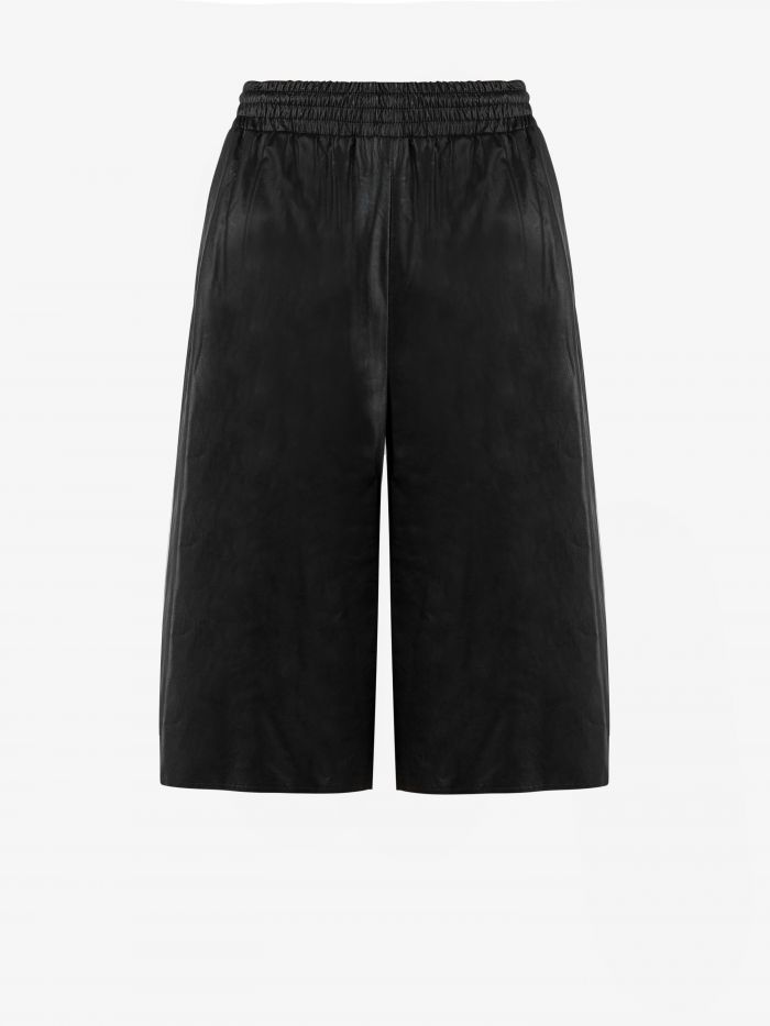 מכנסי ברמודה דמוי עור - בגדים