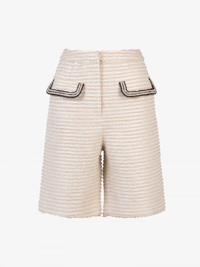 מכנסי ברמודה בטקסטורה - בגדים