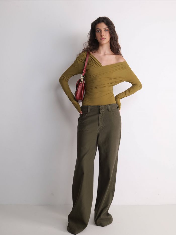 מכנסי פאלומה גזרה גבוהה - בגדים