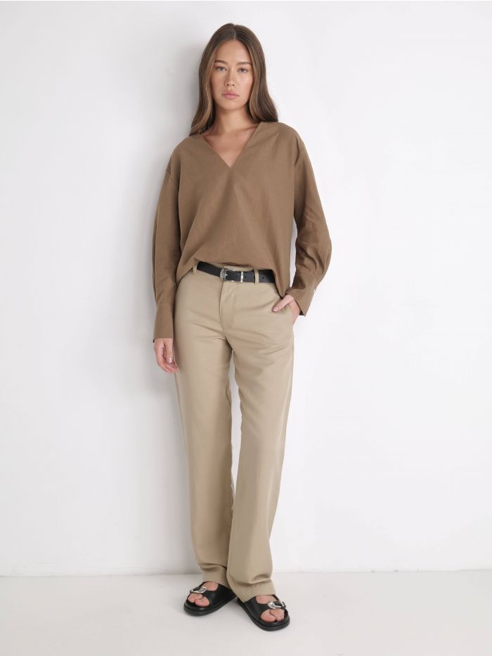 מכנסיים ארוכים גזרת סטרייט - בגדים