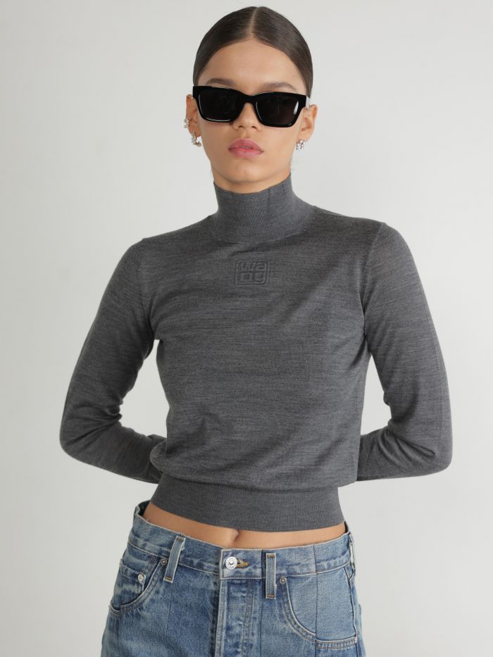 סוודר עם צווארון גולף - בגדים