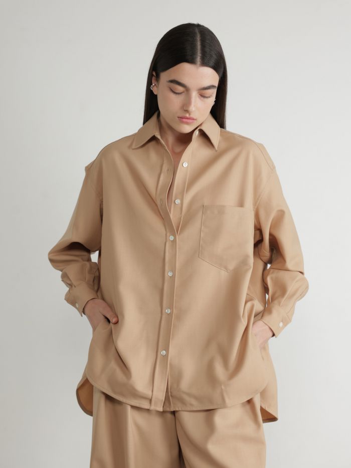 חולצה ארוכה מכופתרת - בגדים