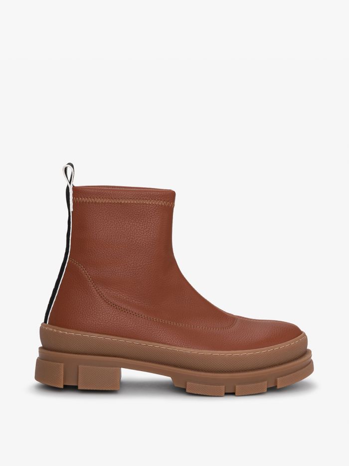 מגפונים מעור - נעליים