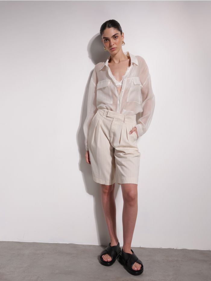 מכנסי ברמודה מחויטים - בגדים