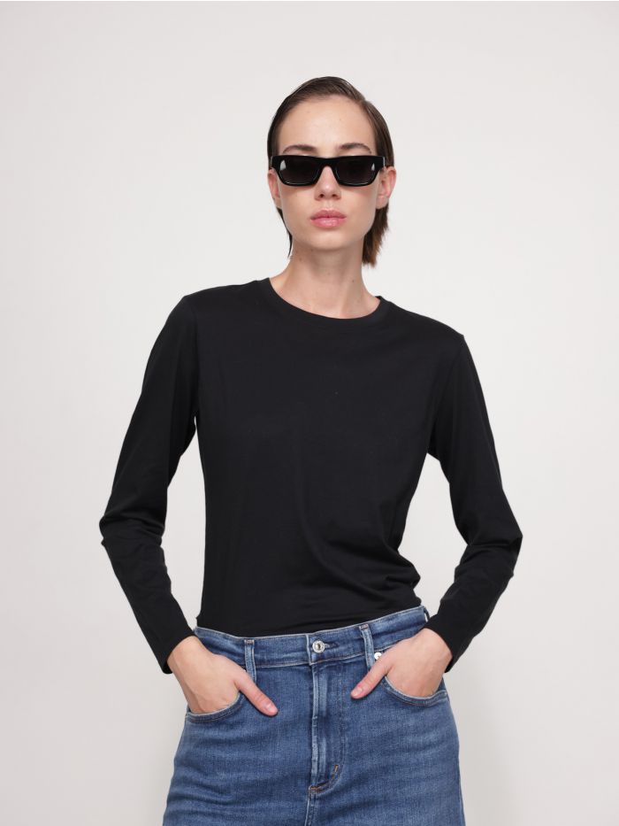 חולצת טי ארוכה - בגדים