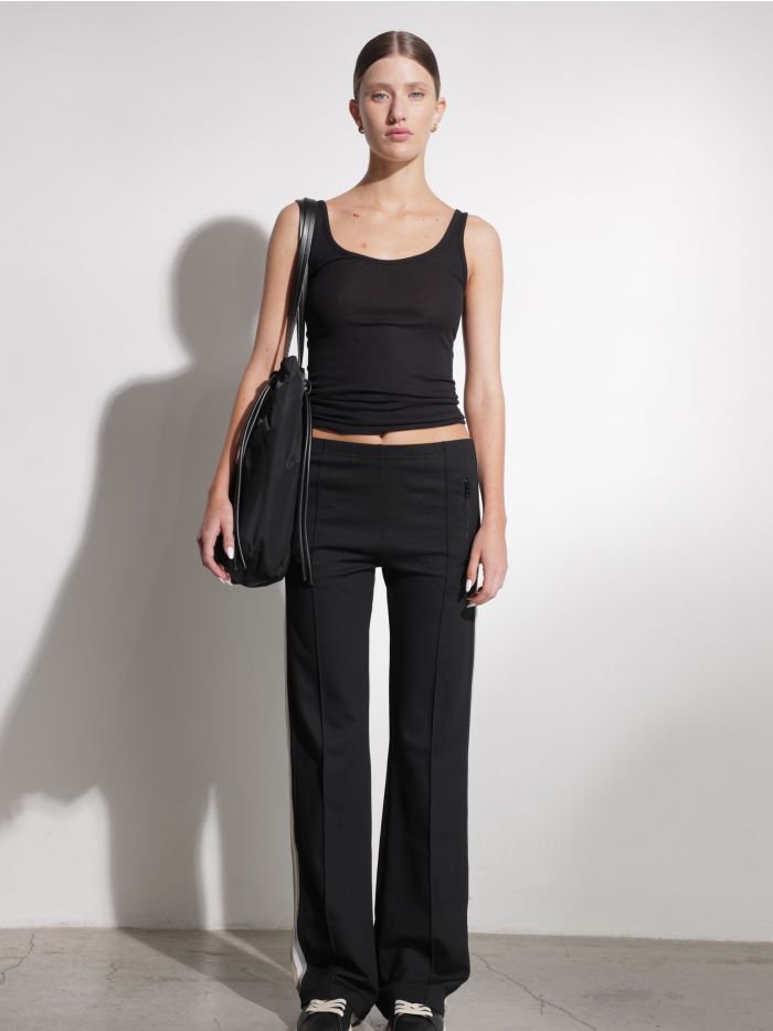 מכנסי בד נמוכים - בגדים