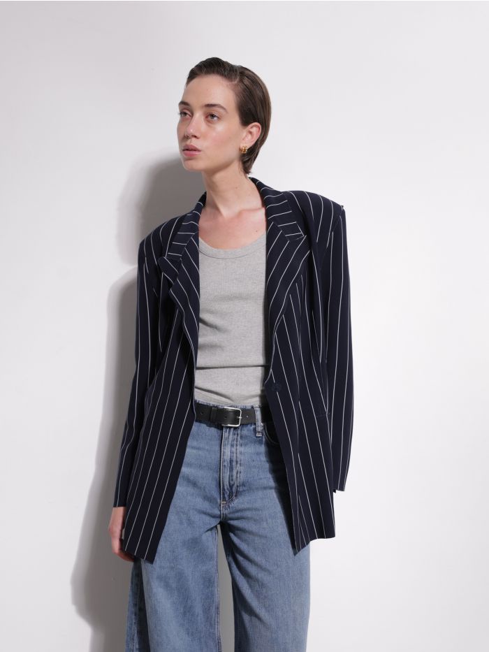 בלייזר במוטיב פסים - בגדים