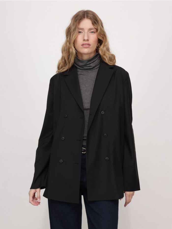 בלייזר מחויט - בגדים