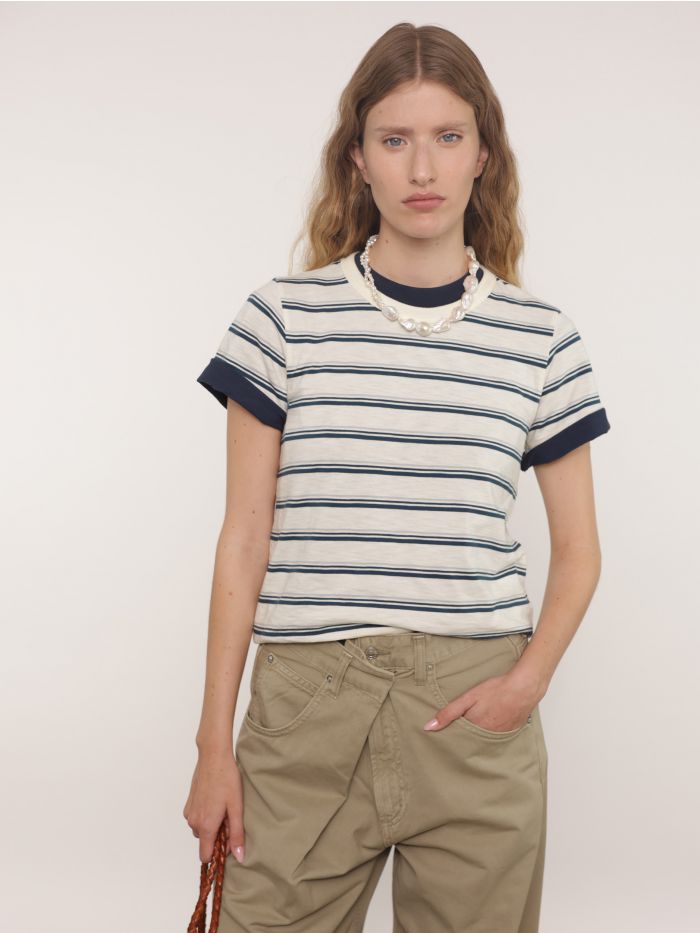 חולצת טי פסים - בגדים