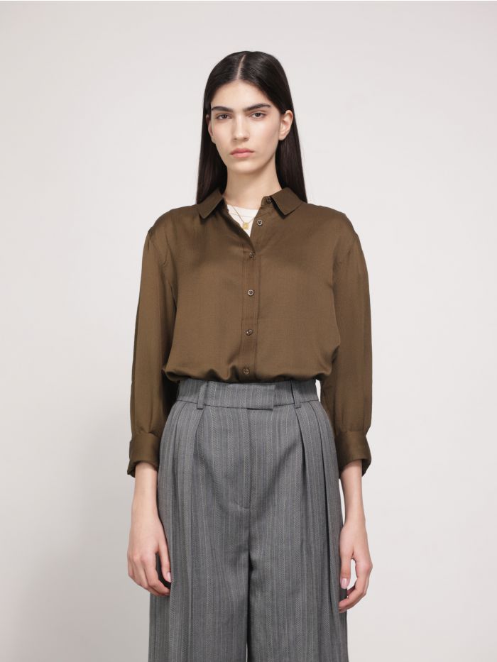 חולצת משי מכופתרת - בגדים