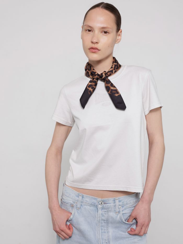 חולצת טי גזרת סלים - בגדים