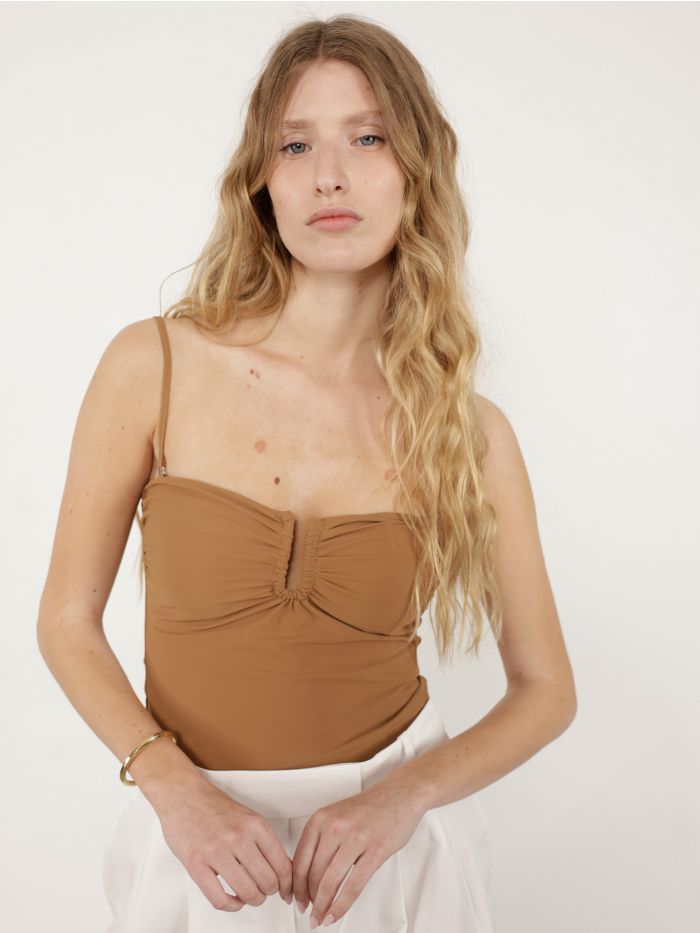 גופיית ריב BIANCA - בגדים