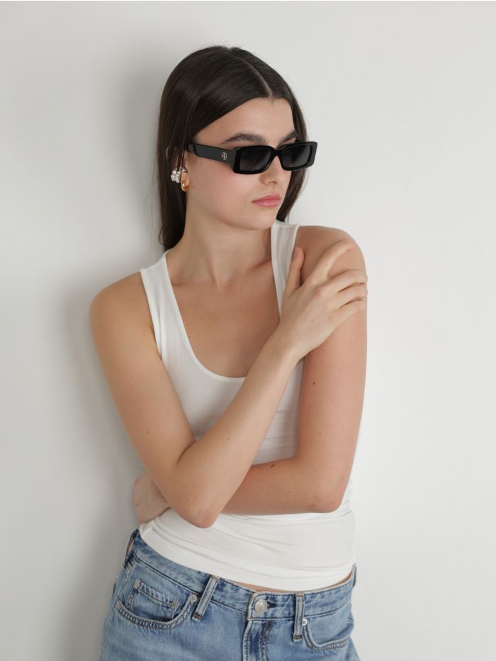 גופיית לוקה - בגדים