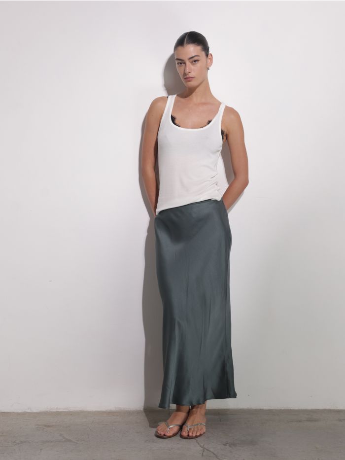 חצאית משי בר - בגדים