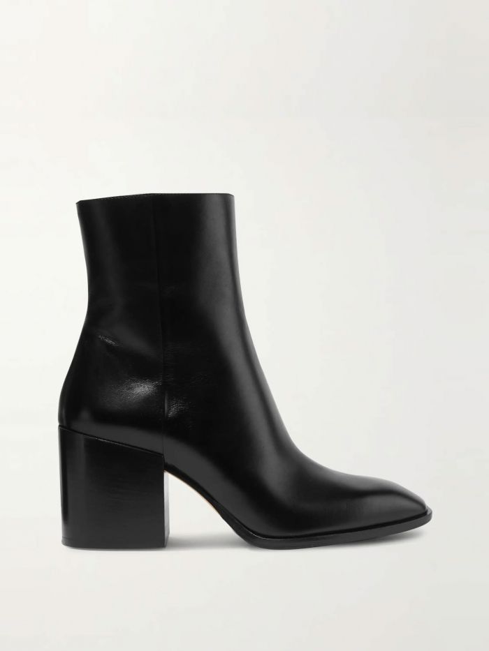 מגפוני עקב מעור - נעליים