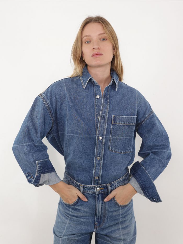 חולצת ג’ינס - בגדים