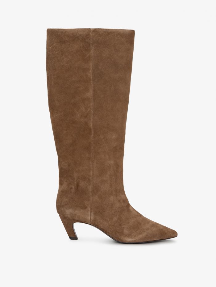 מגפי עקב מעור - נעליים