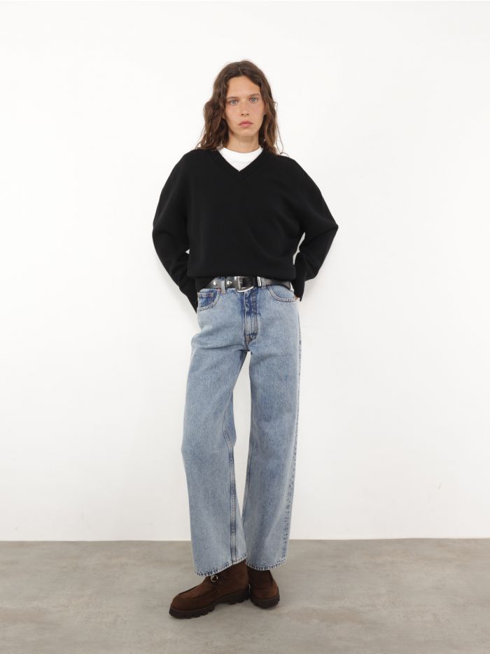 מכנסי ג’ינס גזרה ישרה - בגדים