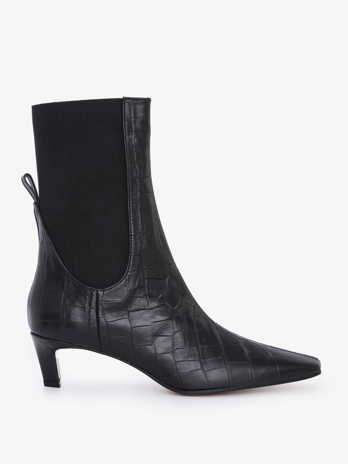 מגפי עקב מנוחש - נעליים