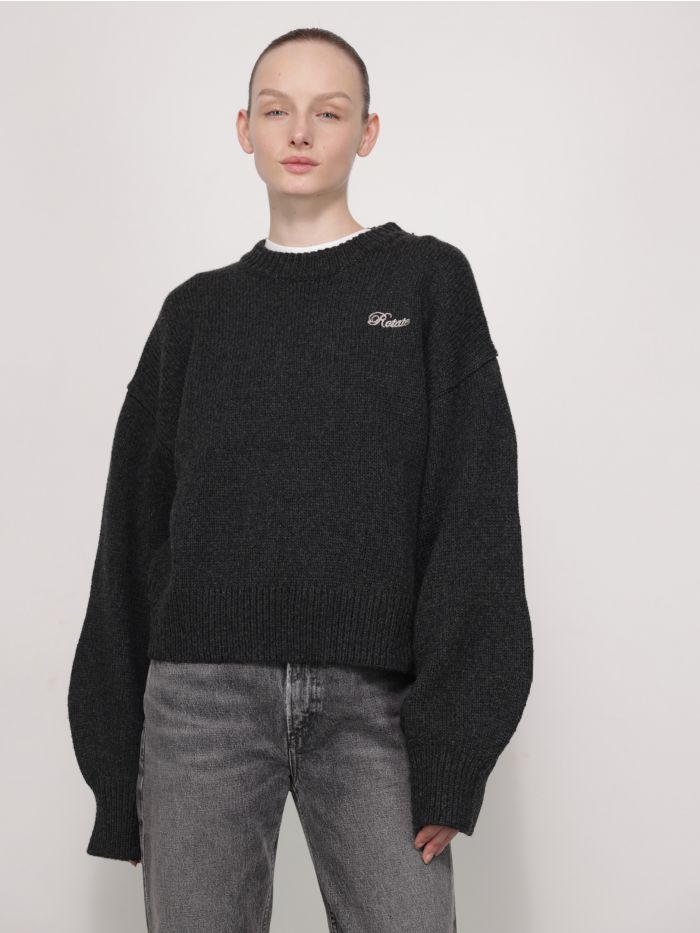 סוודר צמר - בגדים