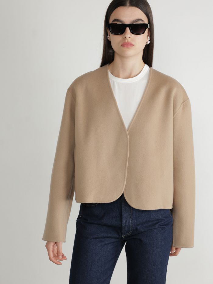 ג’קט קרופ אריג - בגדים