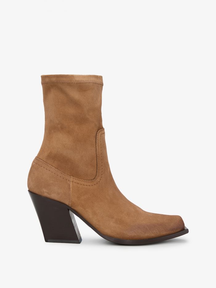 מגפוני זמש - נעליים