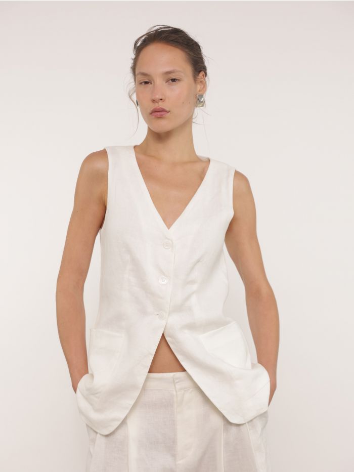 ווסט מבד לינן - בגדים