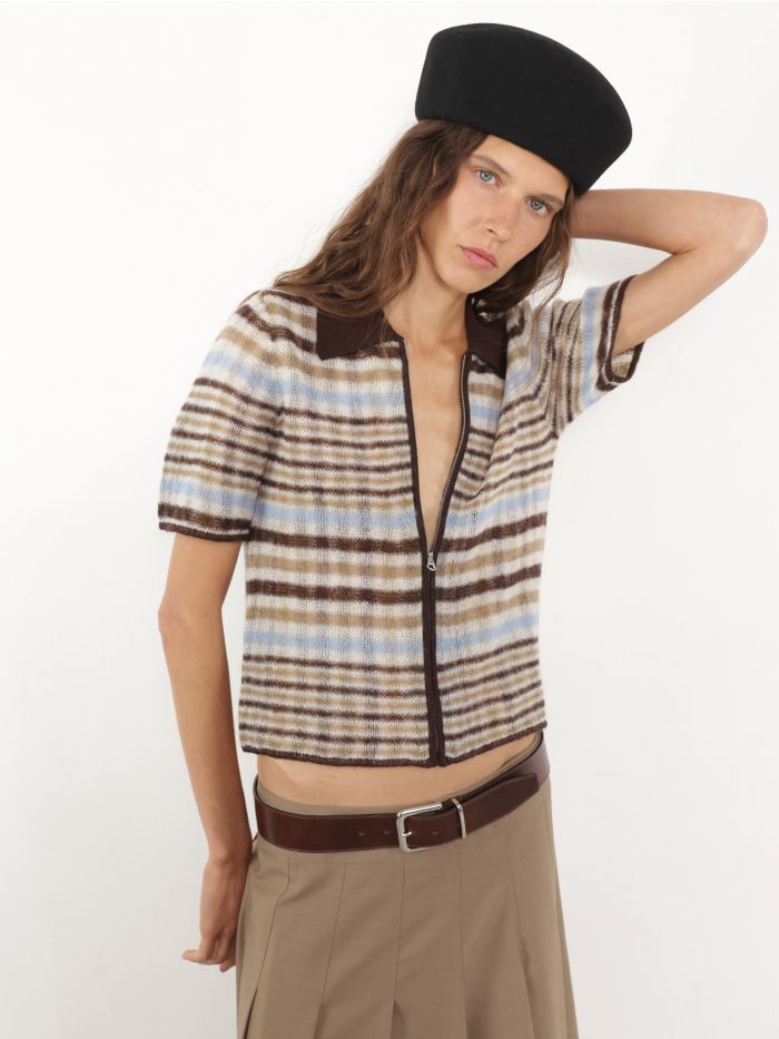 סריג קצר LEVA - בגדים