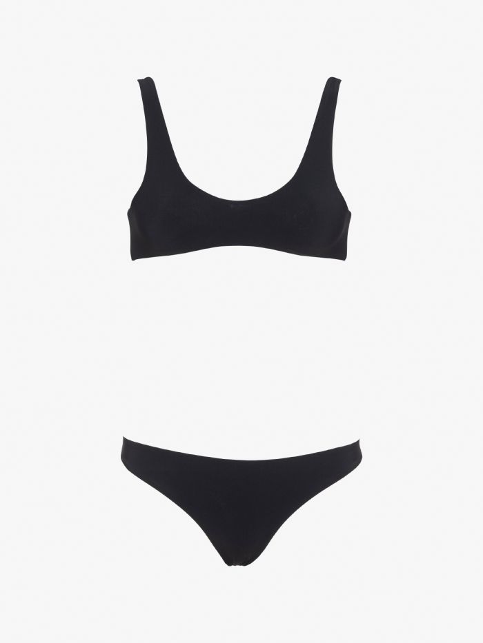 בגד ים שני חלקים - בגדים