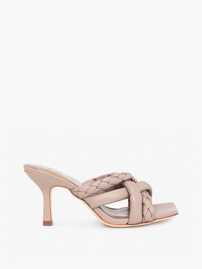 נעלי עקב עם רצועות צמה מוצלבות - נעליים