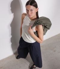 תיק צד עגול קרסנט - תיקים