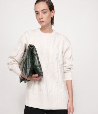 סריג אוברסייז צמות - בגדים