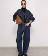 מגפוני עקב - נעליים