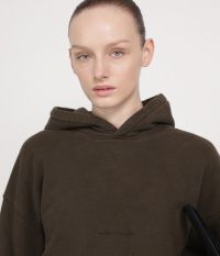 סווטשירט קפוצון - בגדים