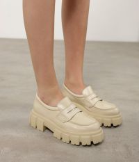 נעלי צ׳אנקי לואופרס - נעליים