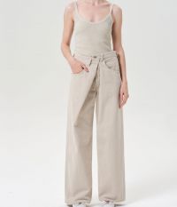 מכנסי ג’ינס VANA - בגדים