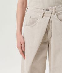 מכנסי ג’ינס VANA - בגדים