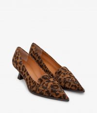 נעלי עקב עם חרטום מחודד - נעליים