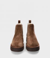 מגפוני זמש עם בטנה פרוותית - נעליים