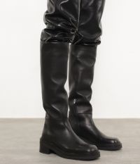 מגפי ברך - נעליים