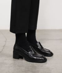 נעלי מוקסינים עקב - נעליים