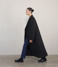 מעיל ארוך מחויט - בגדים