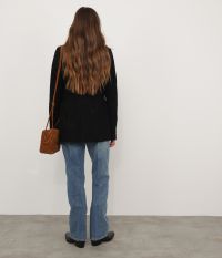 בלייזר מזמש - בגדים