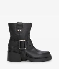 מגפי בוקרים - נעליים