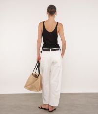 מכנסי קרגו - בגדים