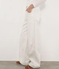 מכנסי ג’ינס AYLA - בגדים