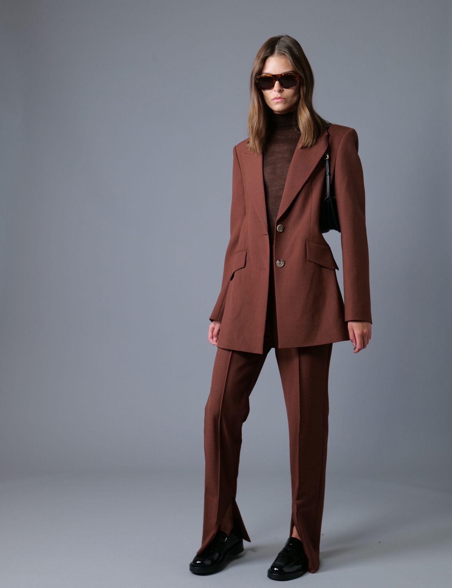 ג’קט עם חגורת מותן - בגדים