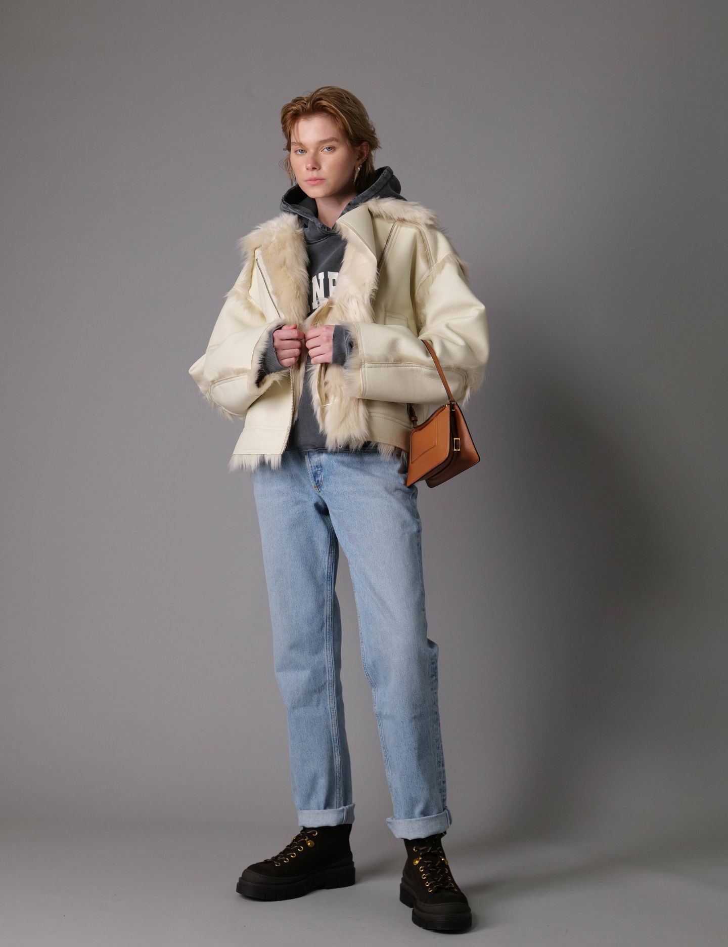 ג’קט בסגירה א-סימטרית - בגדים