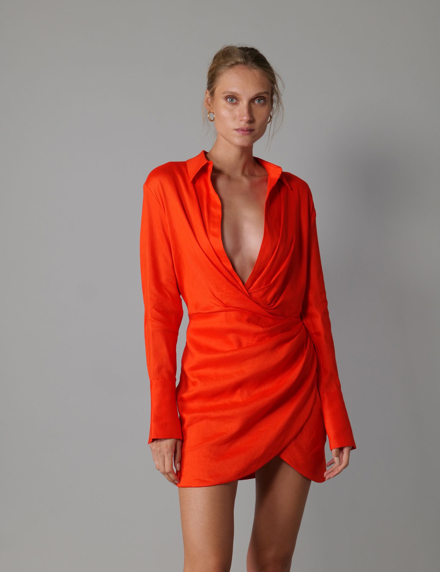 שמלת מיני מעטפת - בגדים