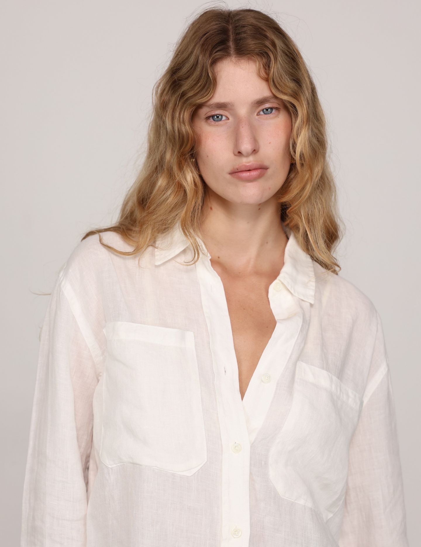 חולצה מכופתרת פשתן - בגדים